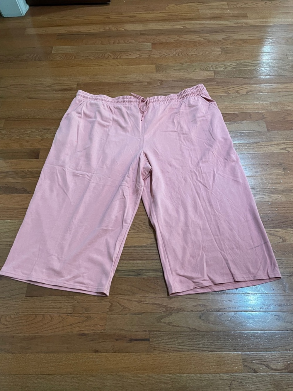 Terra & Sky Light Coral Wide-Leg Knit Capris with Drawstring